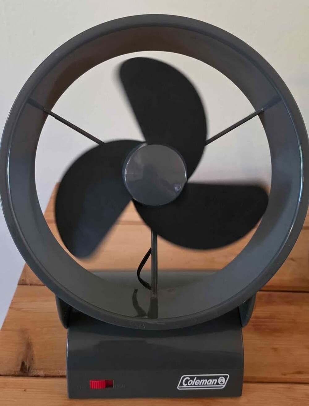 Coleman Portable Battery Powered Camping Fan Adjustable Folds Small. Works Great